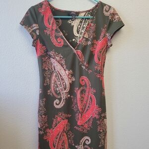 BCBG paisley dress green and red made in USA Size‎ Small